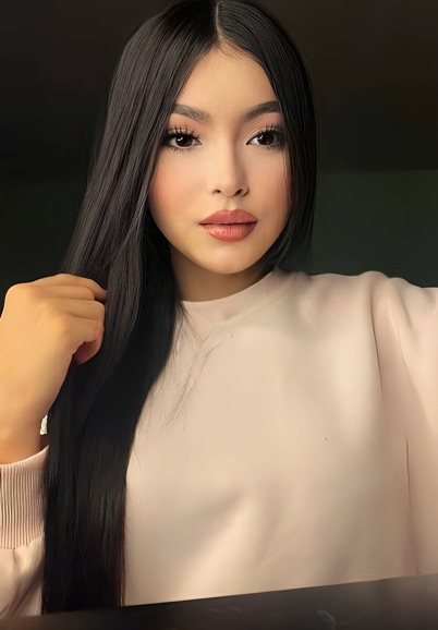 Saris live on the FlirtChat flirt app